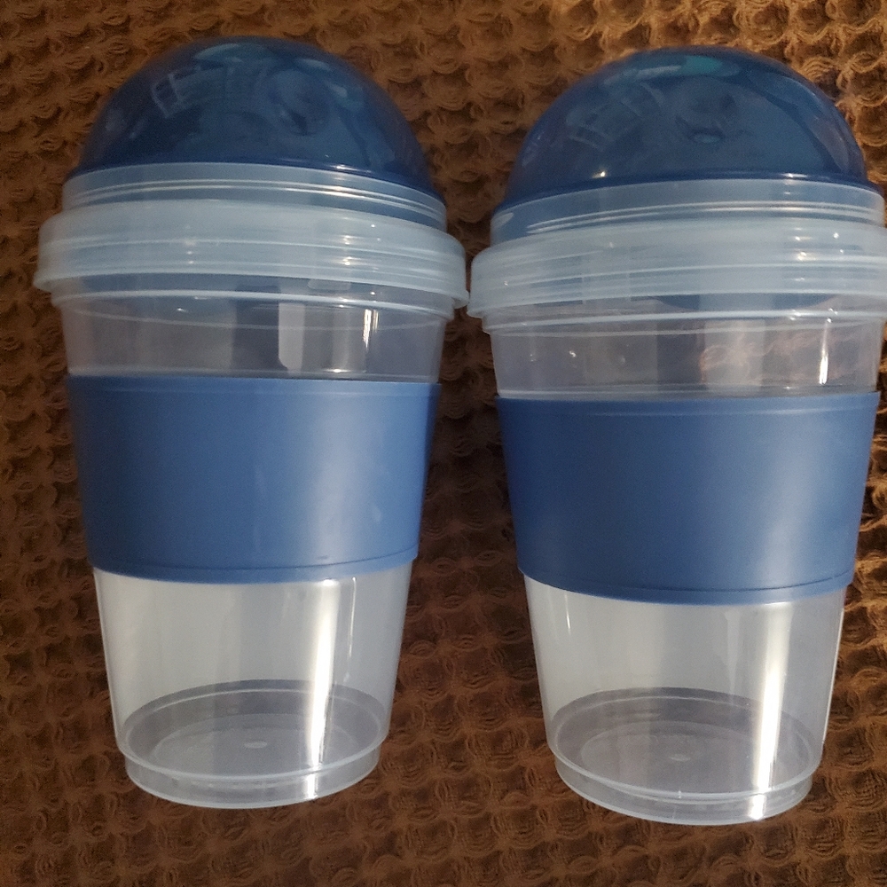 Set of 2 Blue Reusable Fruit Yogurt Parfait Snack Cup 16.2 oz with Spoons In Lid